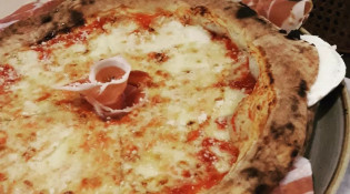 Café des Anciens - Une pizza
