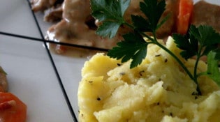 Les Bistrottines - Blanquette de veau à l'ancienne