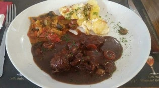 Le Saint Vernier - Boeuf a la Bourgogne