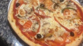 La l'Ouche - Une pizza