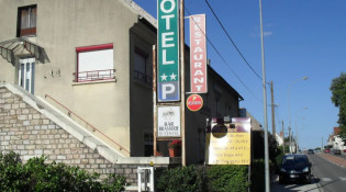 Hôtel du Centre - La façade