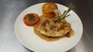 Le Vin T'1 - Un plat