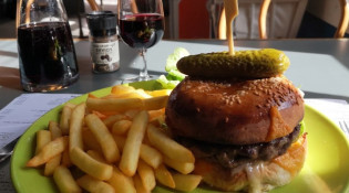 Les Rossignols - Un burger