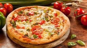 Lanozza - Une pizza