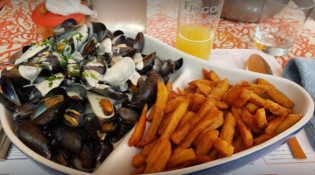 Le Petit Bouchot - Moules, frites