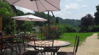 Auberge de la Cascade - la terrasse