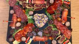 Le Parvis - Une planche charcuterie