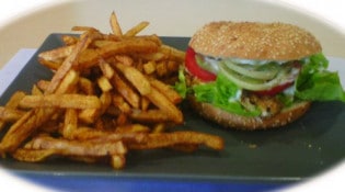 Brasserie carrefour market - Un bagel et frites