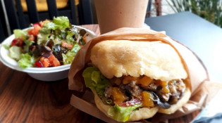 Le Marie Galante Exotic Burgers - Un burger