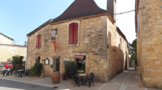 Chez Claudette - La terrasse
