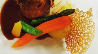 le restaurant de l'Hostellerie du Passeur - un plat