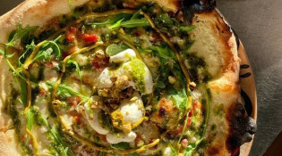 La Pizzeria Juste La - Une pizza