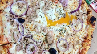 Pizza 51 - Une pêcheur