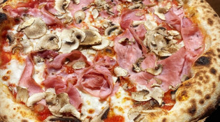 Pizza Cosy - Une pizza