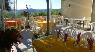 Restaurant Le Saint Victor - La terrasse 