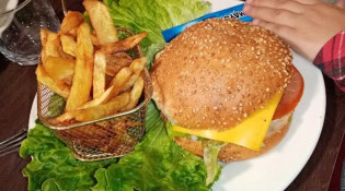 New Grill - Un burger, frites