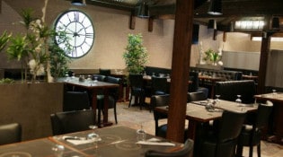 Le Loft - La salle de restauration 