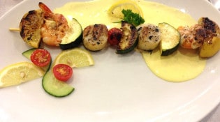 Le Plat D'Etain - Un plat