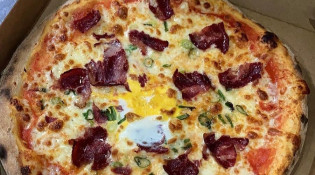 Pizza Delices - Une pizza