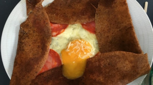 Le Café Local - Une crêpe