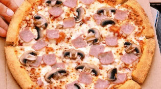 Domino's Pizza - Une pizza