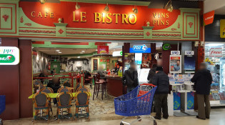 Le Bistro - La façade