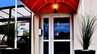 Le Charldann - La façade du restaurant