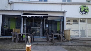 DZ café - La façade du restaurant