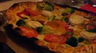 Le Petit Resto - Une pizza