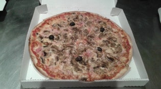 Les petits rossignols - Une pizza