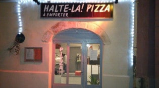 Halte la! Pizza - La façade du restaurant