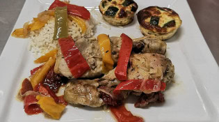 Café de la place - Un plat