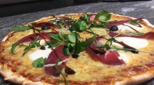 L' Arène à pizza - Une pizza