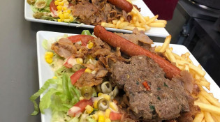 Adana Kebab - Des plats