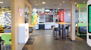 Mc Donald's - La salle de restauration