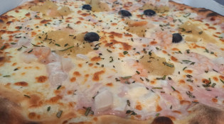 Piz à eve - Une pizza