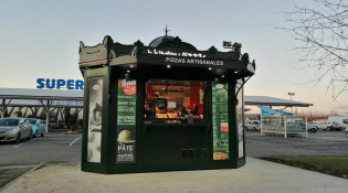 Le Kiosque à Pizzas - La façade