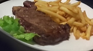 Auberge du Ramier - Une assiette de viande