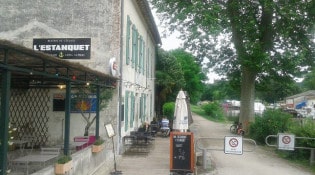 L'Estanquet - La façade du restaurant