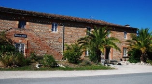 Domaine de la Terrasse - La façade du restaurant