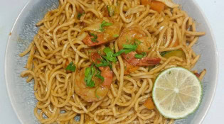 Wok & Sushi - Des nouilles