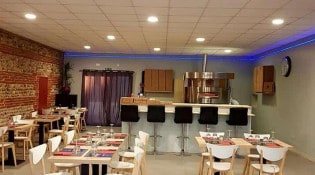 Tipolino Pizzas - La salle de restauration