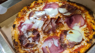 Tipolino Pizzas - Une pizza