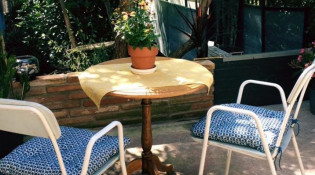 Le bcbg Brocante café - la terrasse