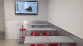 Elit Doner Kebab - La salle de restauration 