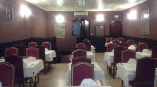 Koh-i-noor - La salle de restauration