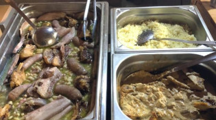 Au P'tit Marché - Le cassoulet maison et le poulet au cèpes