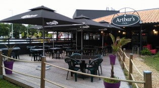 Arthur's Pub - La façade du restaurant