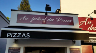 Au festival des pizzas - La façade