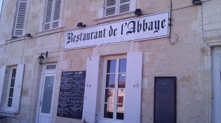 L'Abbaye - la façade